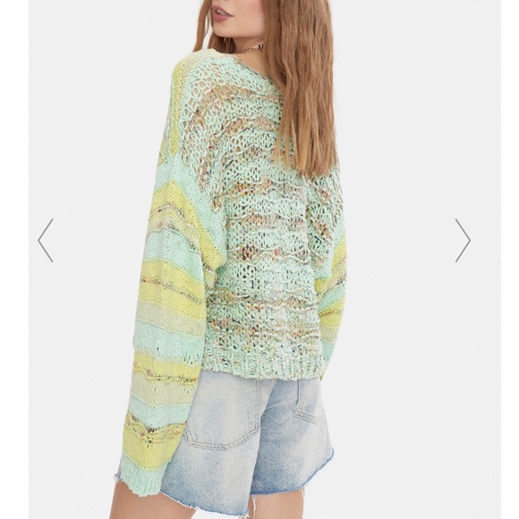 Free People Sugared Mint Lake Life V-Neck Pullover Size XS, New w/Tag - Picture 2 of 8